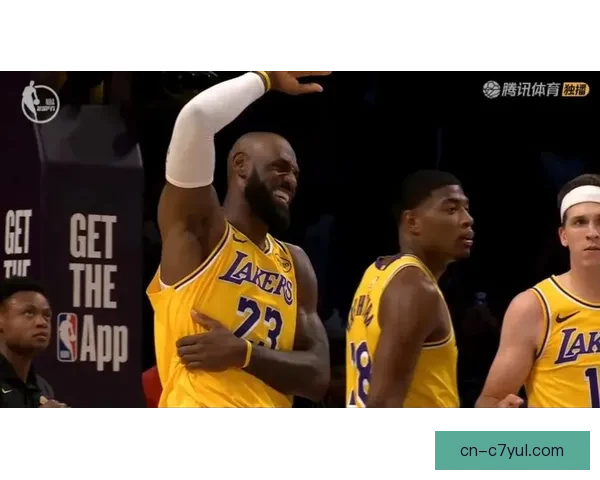 湖人三巨轰八十加二十四拒快船